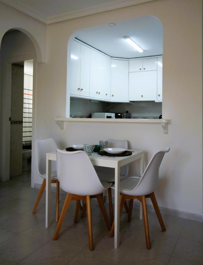 Apartamento Con Piscina En Urbanizacion Parquemar, La Mata, Torrevieja Aq-153 라 마타 외부 사진